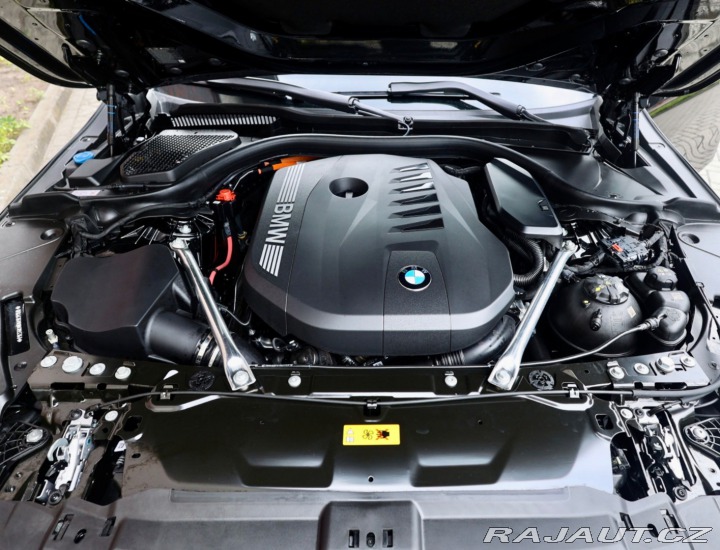 BMW 5 Touring 550e xDrive M SP 2025