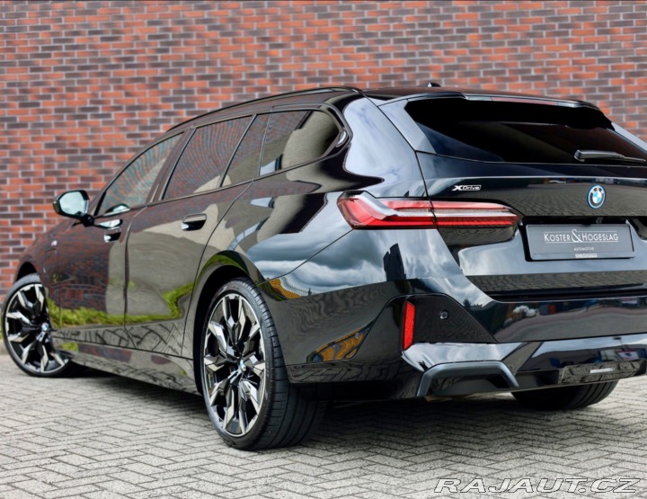 BMW 5 Touring 550e xDrive M SP 2025