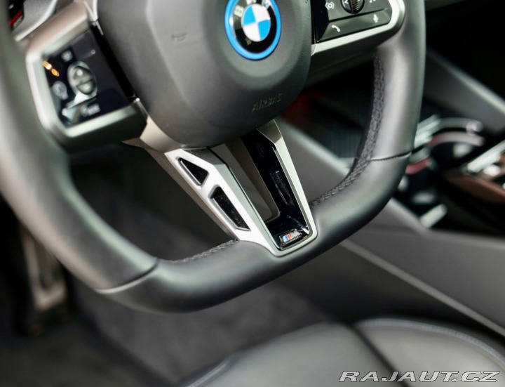 BMW 5 Touring 550e M SPORT xDr 2025