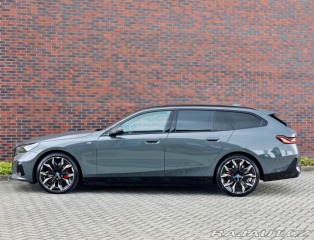BMW 5 Touring  550e M SPORT xDr 2025