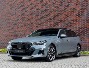 BMW 5 Touring  550e M SPORT xDr 2025