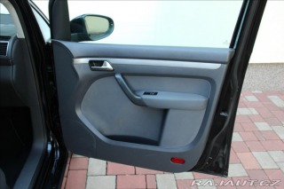 Volkswagen Touran 1,4 TSI 140PS  Cross 2011