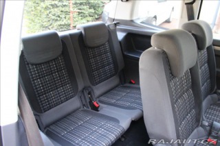 Volkswagen Touran 1,4 TSI 140PS  Cross 2011