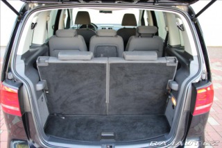 Volkswagen Touran 1,4 TSI 140PS  Cross 2011