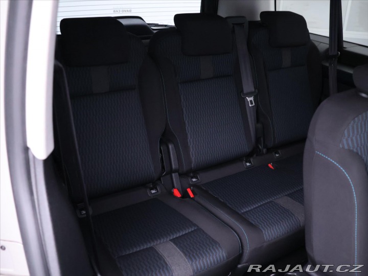 Peugeot Traveller 2,0 130kW Automat CZ 8-Mí 2019