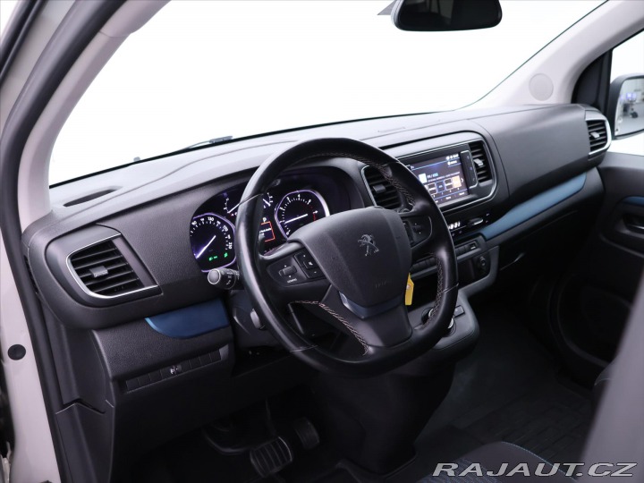 Peugeot Traveller 2,0 130kW Aut. CZ 8-Míst 2019