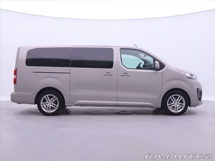 Peugeot Traveller 2,0 130kW Aut. CZ 8-Míst 2019