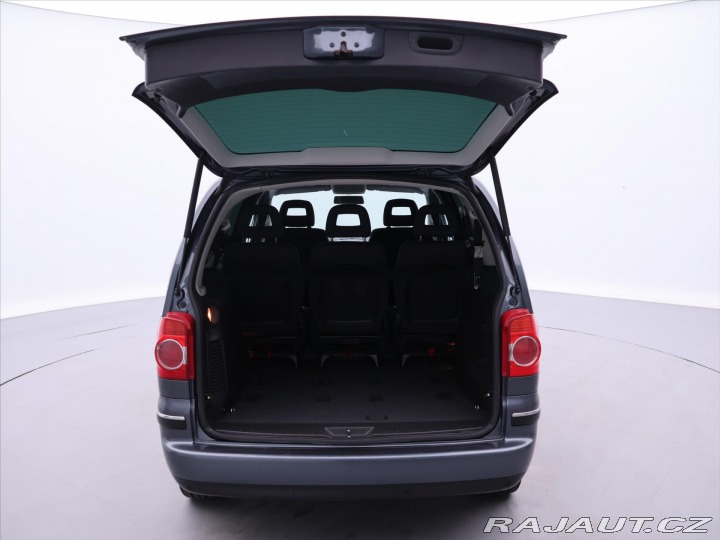 Volkswagen Sharan 2,0 TDI 103kW Aut.klima T 2006