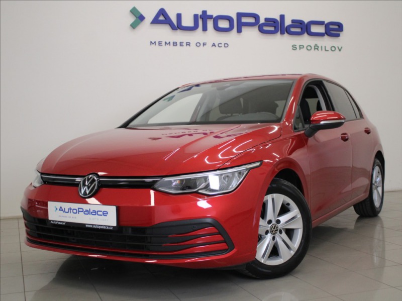 Volkswagen Golf 1,0 TSi 81kW Life KAM.ČR