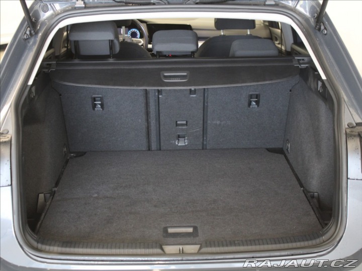 Volkswagen Golf 1,0 TSi AT Variant Life 1 2023