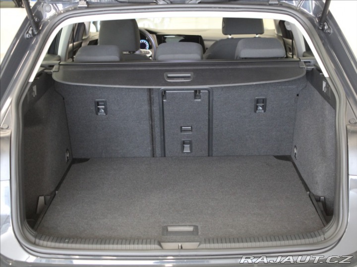 Volkswagen Golf 1,5 TSi 96kW Life Variant 2023
