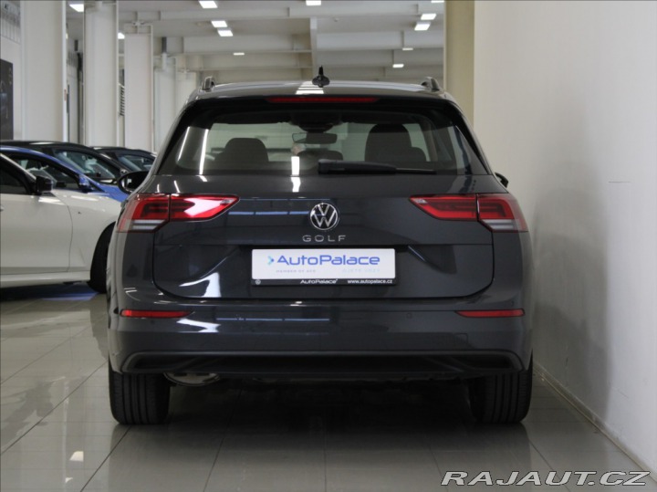 Volkswagen Golf 1,5 TSi 96kW Life Variant 2023