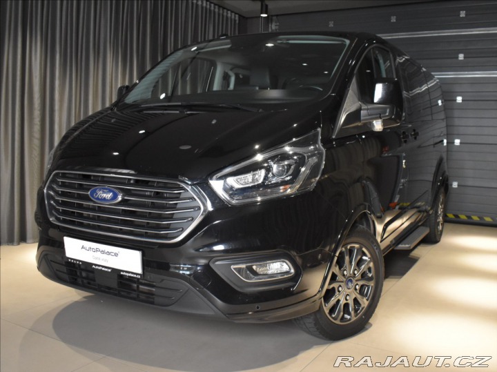 Ford Tourneo Custom 2,0 Custom tažný,kamera,w 2021