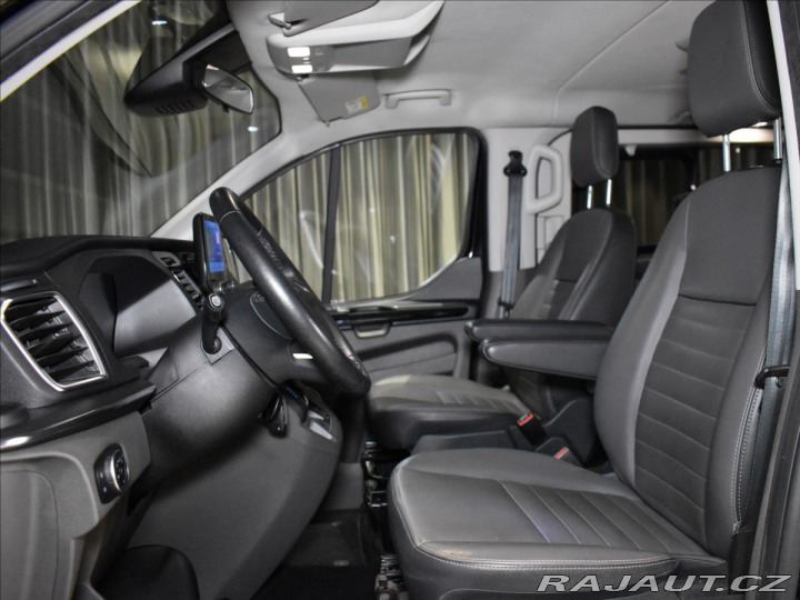 Ford Tourneo Custom 2,0 Custom tažný,kamera,w 2021