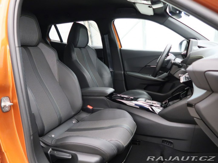 Peugeot 2008 ELECTRO,CZ,1Maj,e-GT,AT,5 2023