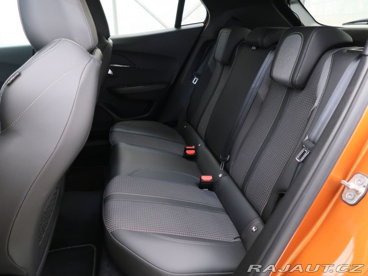 Peugeot 2008 ELECTRO,CZ,1Maj,e-GT,AT,5 2023