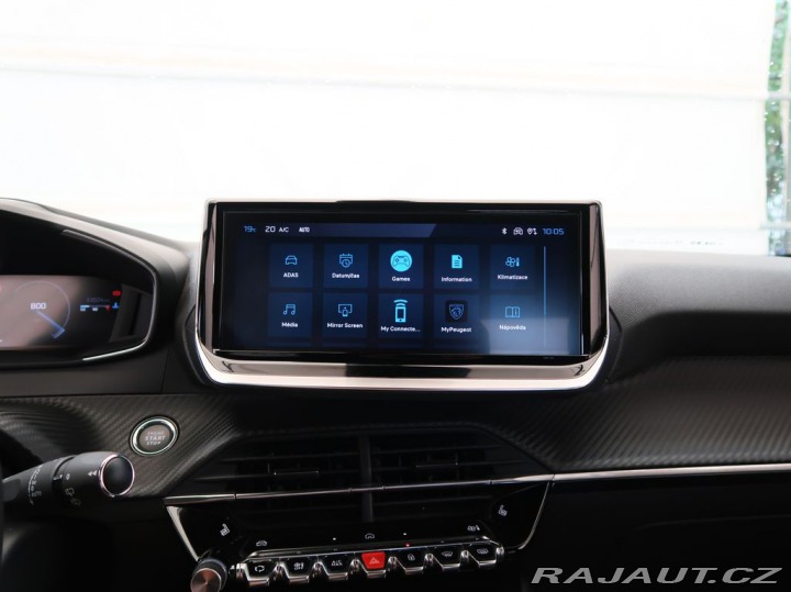 Peugeot 2008 1.2PureTech,CZ,1Maj,ALLUR 2024