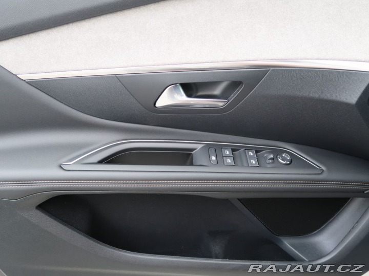 Peugeot 3008 1.6PHEV,CZ,1Maj,GT,AT8 2024