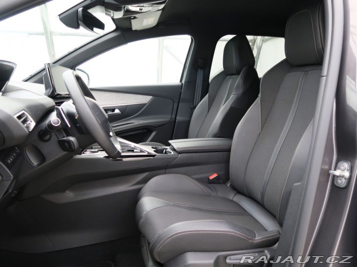Peugeot 3008 1.6PHEV,CZ,1Maj,GT,AT8 2024