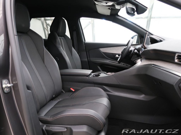 Peugeot 3008 1.6PHEV,CZ,1Maj,GT,AT8 2024