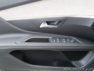 Peugeot 3008 1.6PHEV,CZ,1Maj,GT,AT8 2024