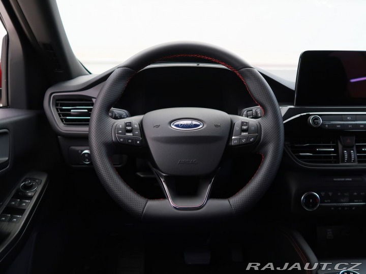 Ford Kuga 2.0EcoBlue,88kW,ST-LINE,A 2023