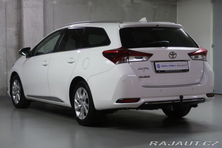 Toyota Auris 1.6VVT-i,CZ,AT 2017