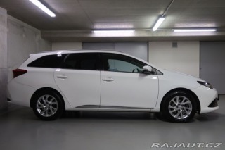 Toyota Auris 1.6VVT-i,CZ,AT 2017