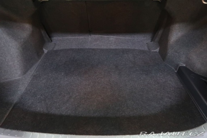 Toyota Corolla 1.6VVT-i,CZ,1Maj,Manuál 2017