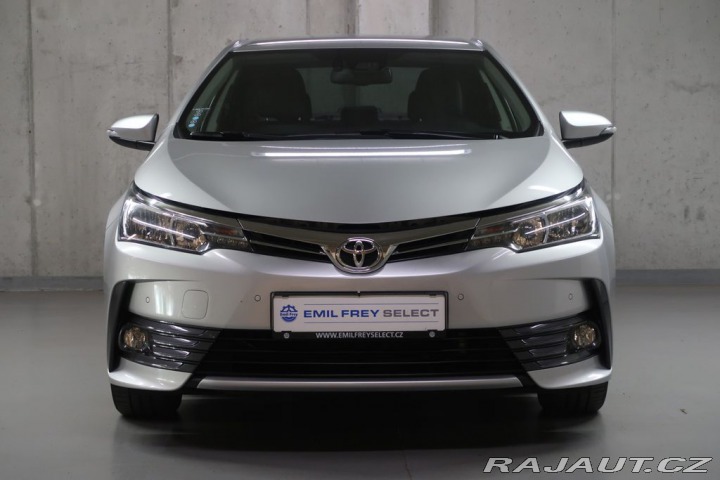 Toyota Corolla 1.6VVT-i,CZ,1Maj,Manuál 2017