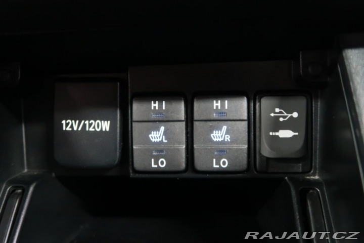 Toyota Corolla 1.6VVT-i,CZ,1Maj,Manuál 2017