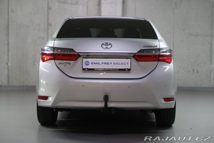 Toyota Corolla 1.6VVT-i,CZ,1Maj,Manuál 2017