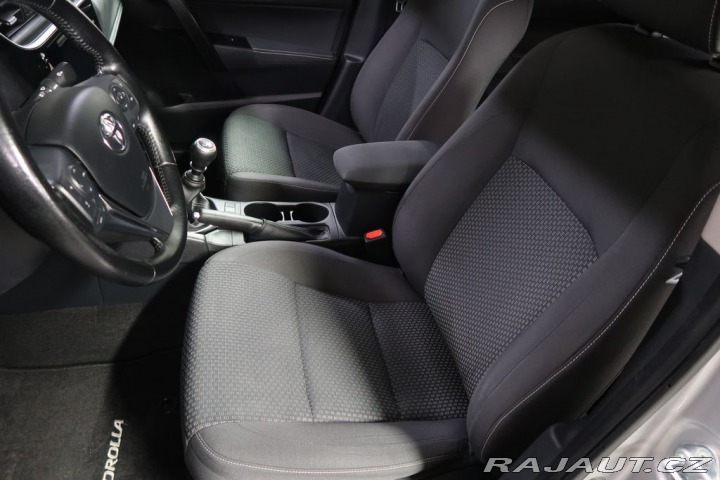 Toyota Corolla 1.6VVT-i,CZ,1Maj,Manuál 2017