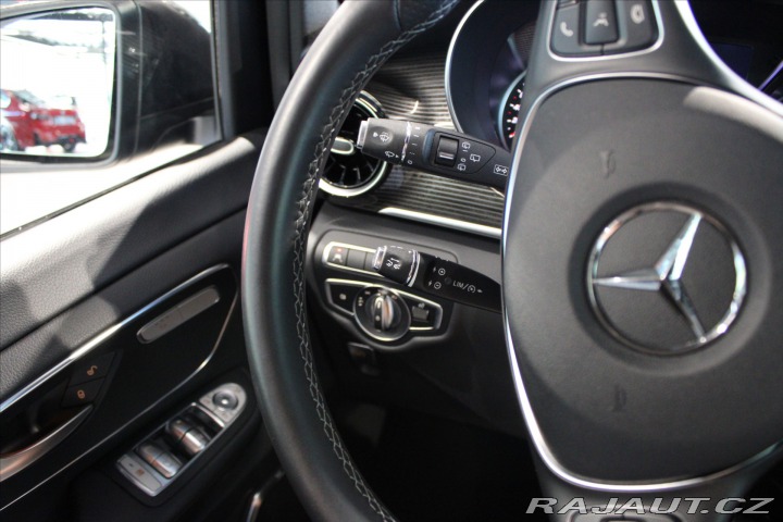 Mercedes-Benz V 300d Long AMG Line DIST / 2024