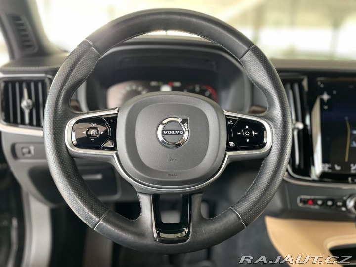 Volvo S90 D5 AWD*Inscrip*360kam*Key 2018
