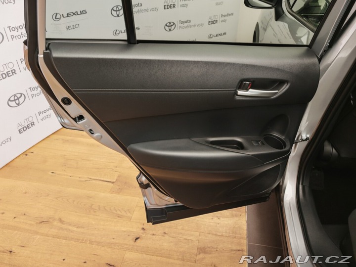 Toyota Corolla Cross 2.0 Hybrid Style 2025