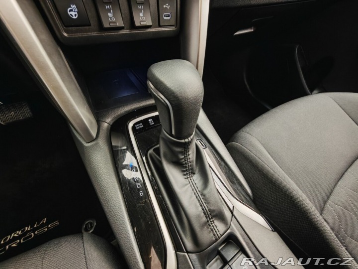 Toyota Corolla Cross 2.0 Hybrid Style 2025