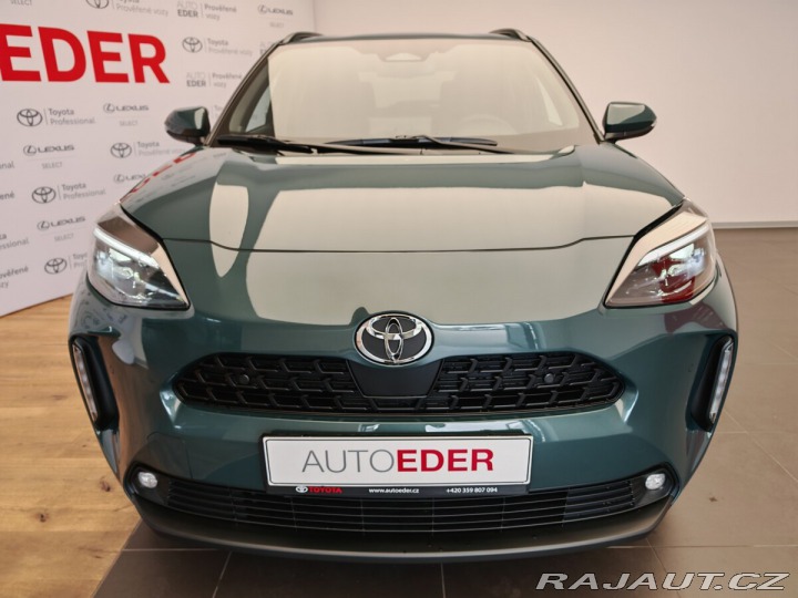 Toyota Yaris Cross 1,5 Hybrid e-CVT 130k 4x4 2025