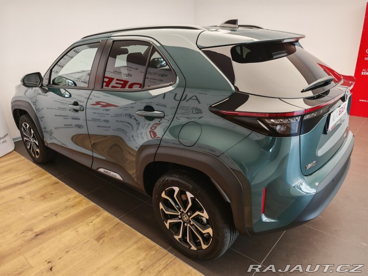 Toyota Yaris Cross 1.5 Hybrid e-CVT Style 4x 2025