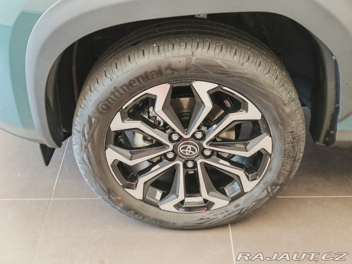 Toyota Yaris Cross 1.5 Hybrid e-CVT Style 4x 2025