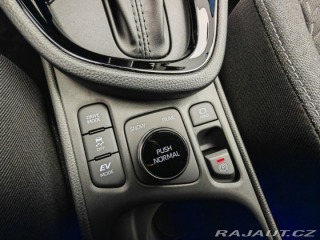 Toyota Yaris Cross 1,5 Hybrid e-CVT 130k 4x4 2025