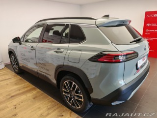 Toyota Corolla Cross 1,8 Hybrid e-CVT Style 2025