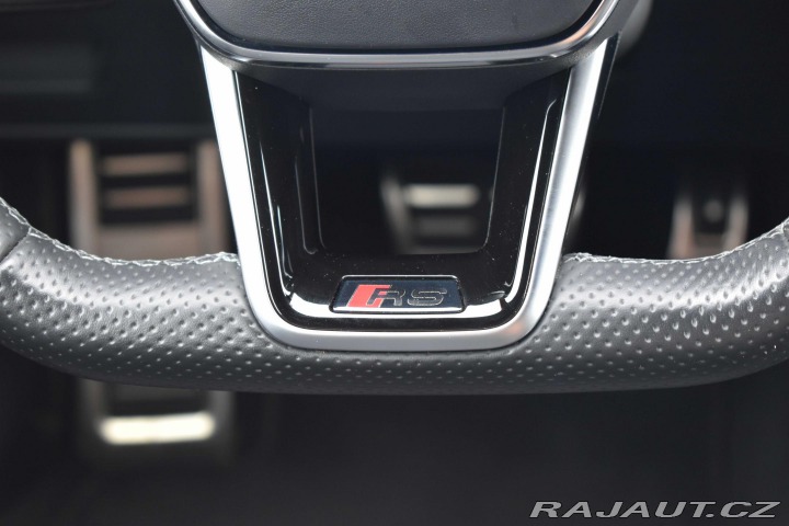 Audi RS6 B&O*LASER*WEBASTO*ZÁR 2022