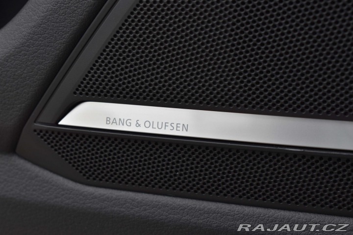 Audi RS6 B&O*LASER*WEBASTO*ZÁR 2022