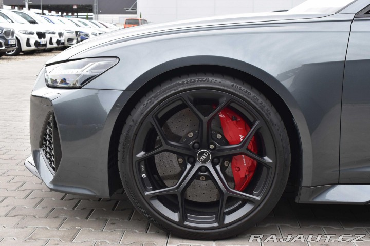 Audi RS6 B&O*LASER*WEBASTO*ZÁR 2022