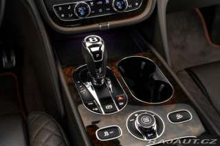 Bentley Bentayga 4,0D Masáže Pano LED 2017