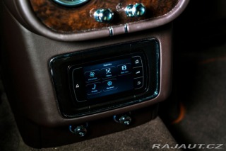 Bentley Bentayga 4,0D Masáže Pano LED 2017