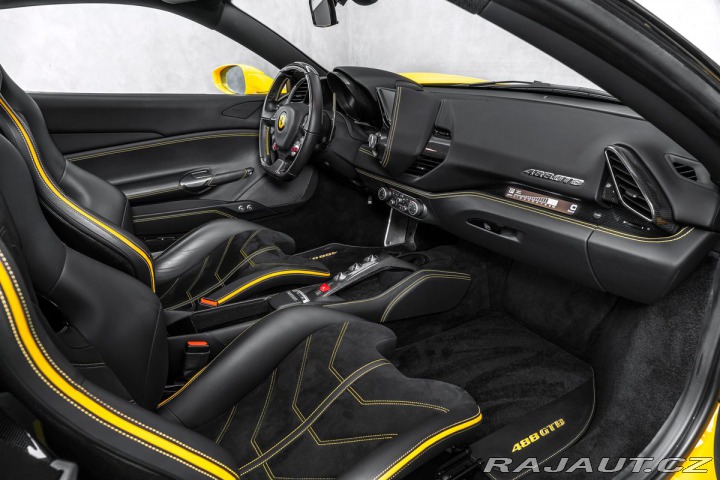 Ferrari 488 2017