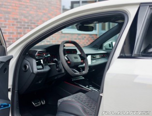 Audi RS3 Sportback 2.5 TFSI quatt 2025