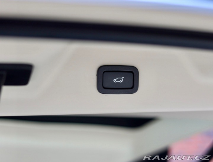 Land Rover Range Rover P400e Autobiography | Su 2018
